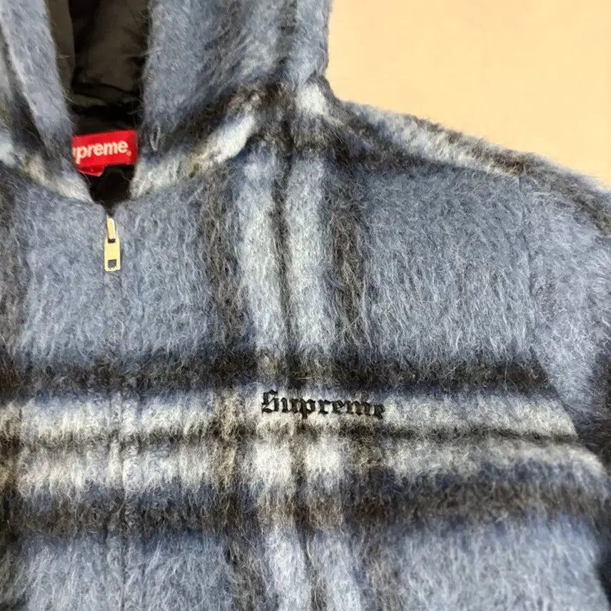 [BUNJANG] Supreme Alpaca Hooded Zip-up / 슈프림 알파카 후드집업