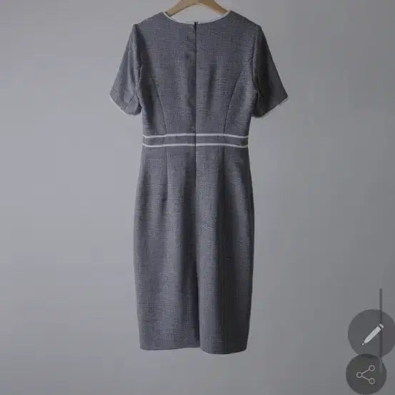 [BUNJANG] H-Line Short Sleeve Checkered Dress / 체크 H라인 반팔 원피스