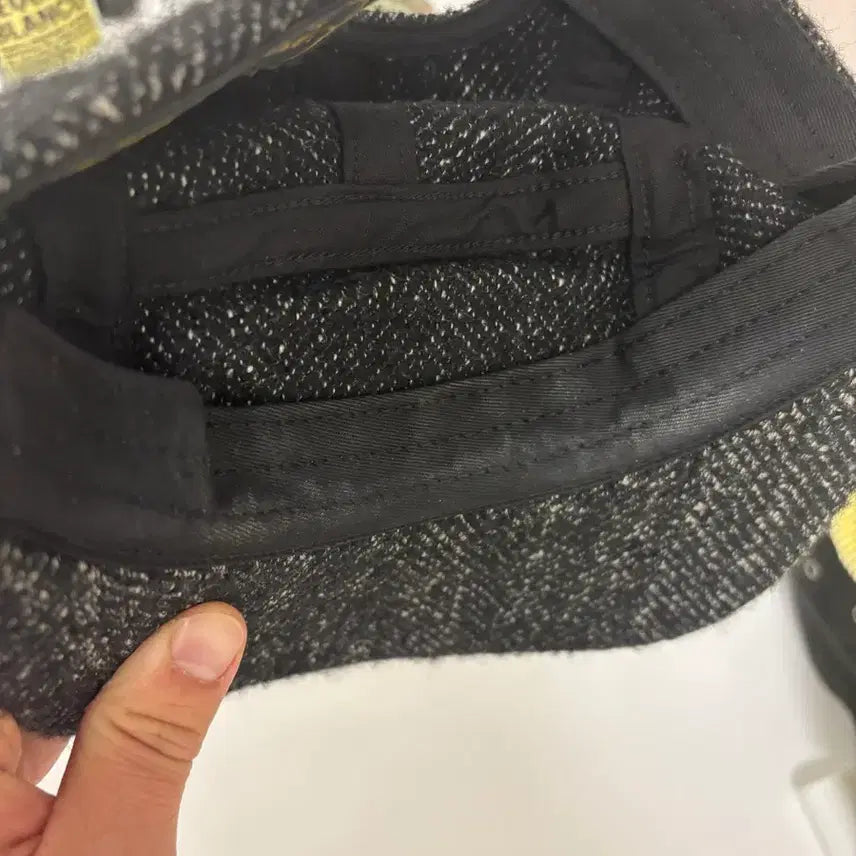 [BUNJANG] Supreme Loro Piana Herringbone Camp Cap / 슈프림 로로피아나 헤링본 캠프캡