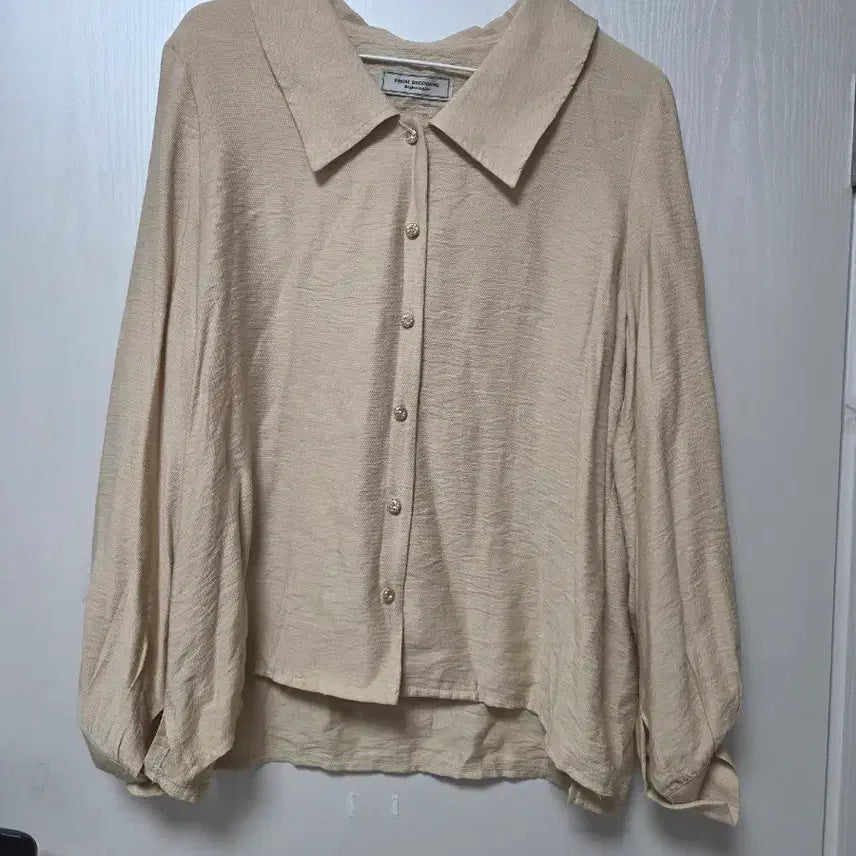 [BUNJANG] Beige Blouse Puff Sleeve / 베이지 블라우스 퍼프소매 카라