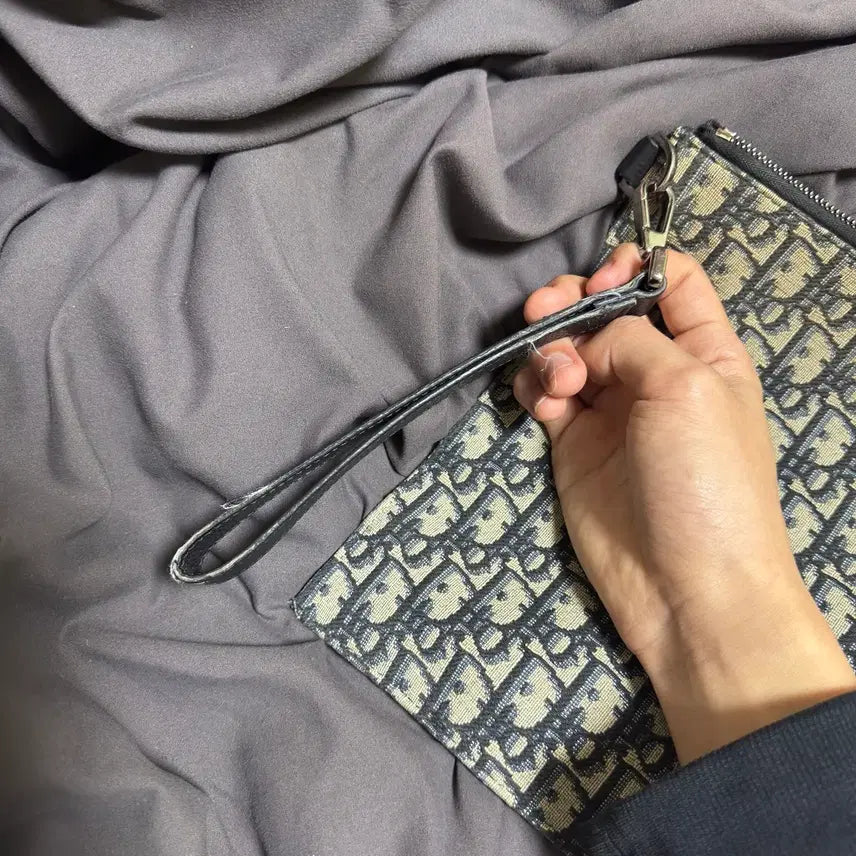 [BUNJANG] Dior Oblique A4 Clutch / 디올 오블리크 A4 클러치