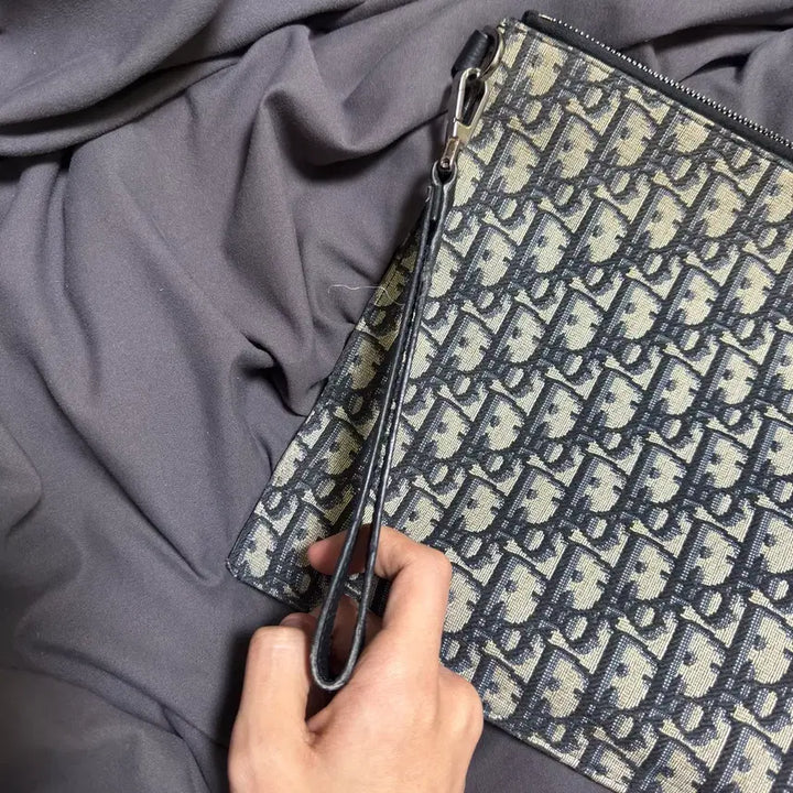 [BUNJANG] Dior Oblique A4 Clutch / 디올 오블리크 A4 클러치