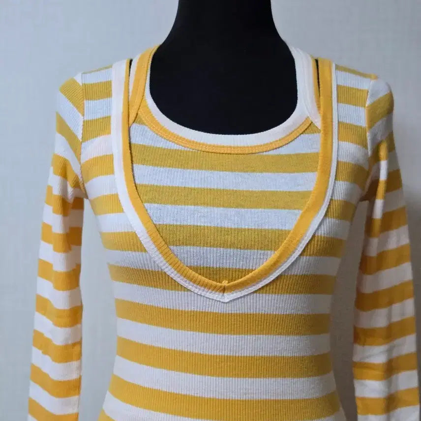 [BUNJANG] Striped Tank Top and T-shirt Set / 옐로우+ 화이트배색 단가라 나시+ 티셔츠세트