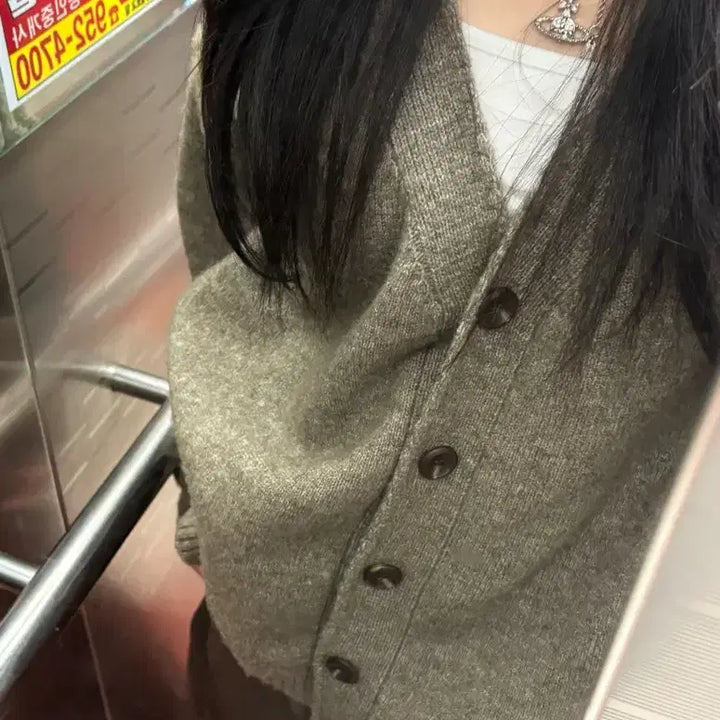 [BUNJANG] Khaki Cardigan / 카키가디건