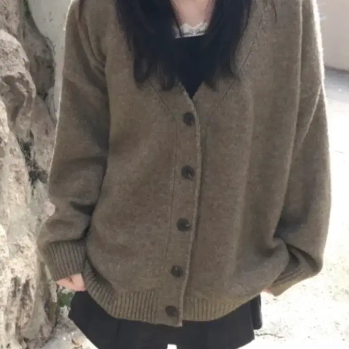 [BUNJANG] Khaki Cardigan / 카키가디건