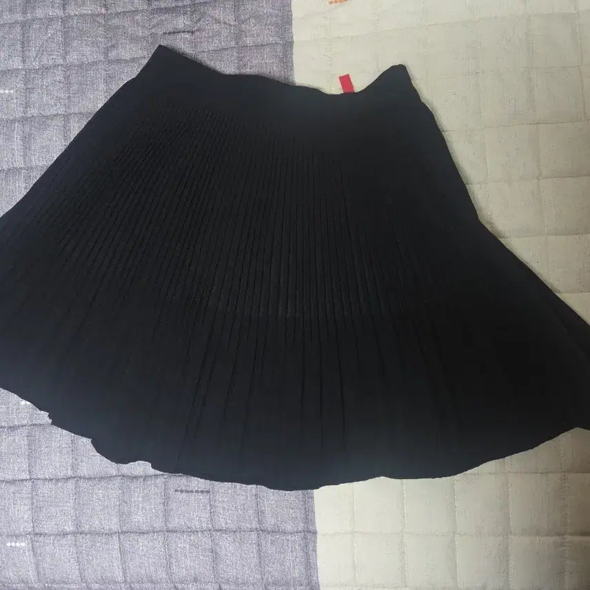 [BUNJANG] Black Pleated Mini Skirt / 검정색 플리츠 스커트