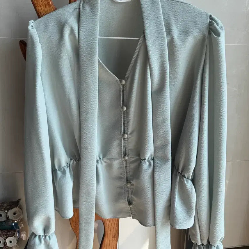 [BUNJANG] Mint Tie Blouse / 타이블라우스