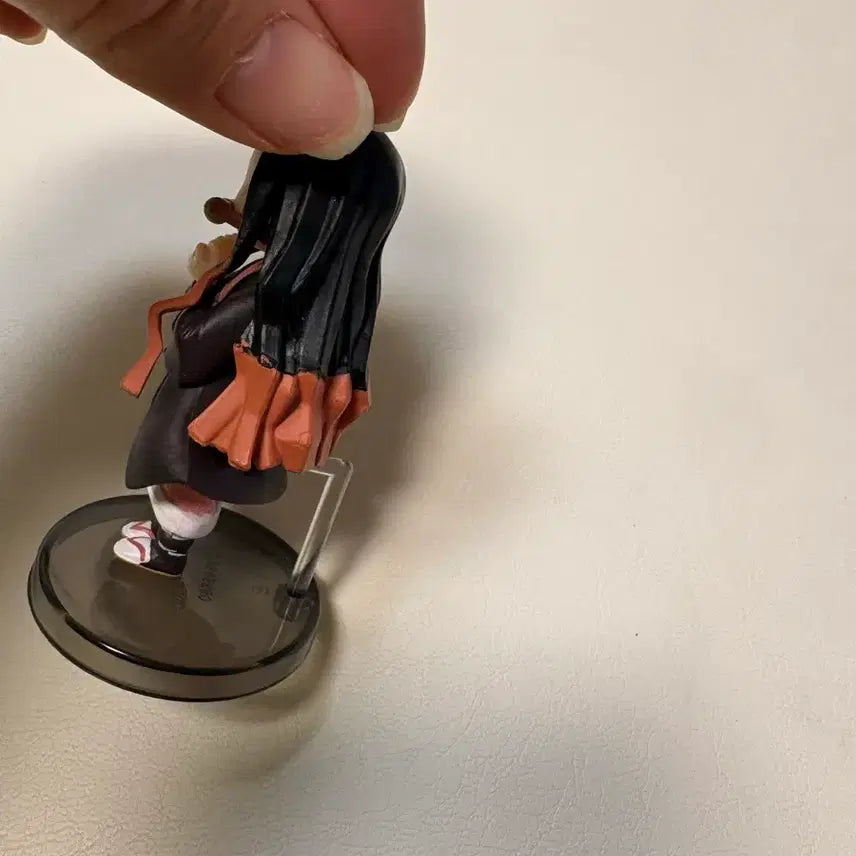 [BUNJANG] Demon Slayer Nezuko Figure / 귀멸의 칼날 네즈코 피규어