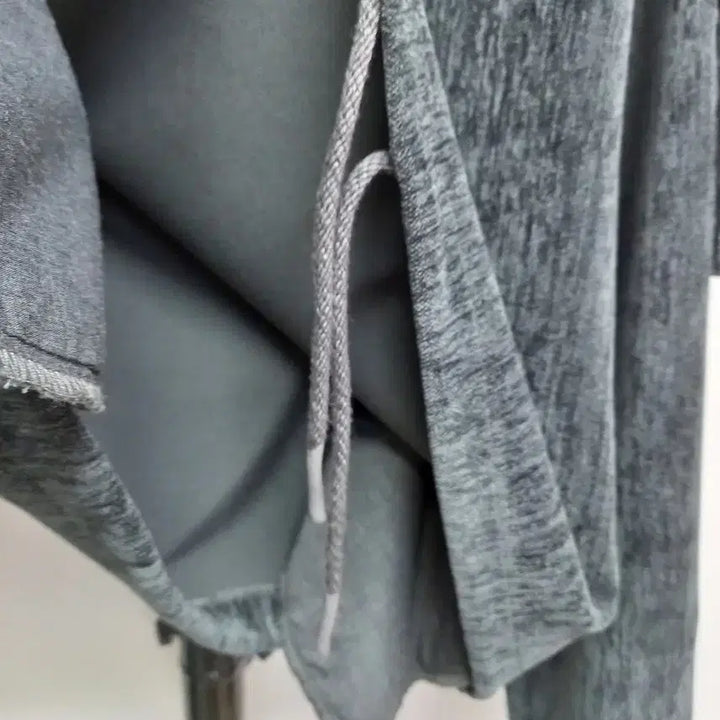 [BUNJANG] BLUE I-D Half-Zip Long Sleeve T-Shirt / 새 BLUE I-D 춘추동 하프집업 긴팔티셔츠 F 33-77