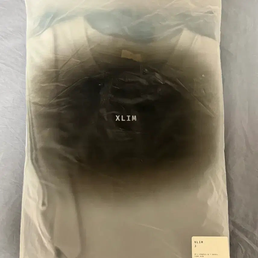 [BUNJANG] Xlim EP.3 Synopsis 01 T-Shirt (Light Blue) / xlim/엑슬림/EP.3 SYNOPSIS 01 T-SHIRTS/3사이즈