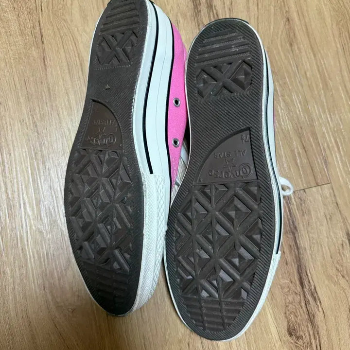 [BUNJANG] Converse Chuck Taylor Pink Low Sneakers / 컨버스 척테일러 핑크 로우 스니커즈