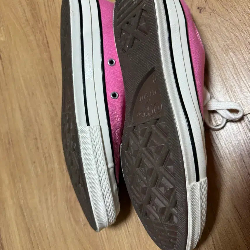 [BUNJANG] Converse Chuck Taylor Pink Low Sneakers / 컨버스 척테일러 핑크 로우 스니커즈