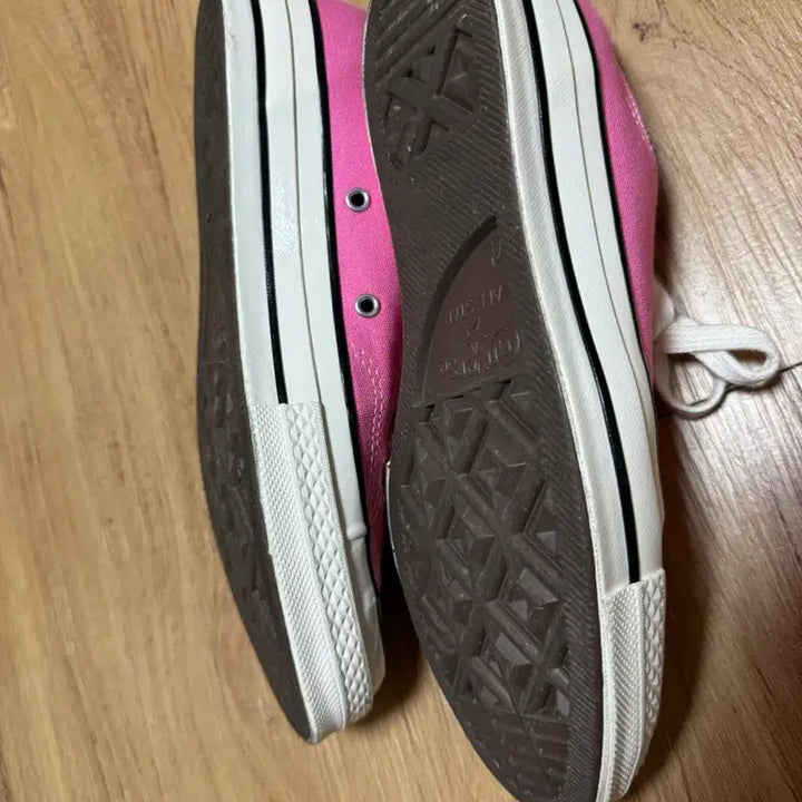 [BUNJANG] Converse Chuck Taylor Pink Low Sneakers / 컨버스 척테일러 핑크 로우 스니커즈