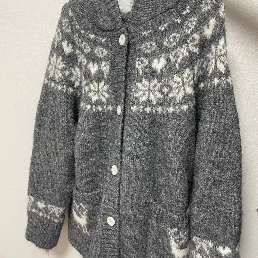 [BUNJANG] Mixxo Snow Pattern Hooded Cardigan / 미쏘 스노우 패턴 후드 가디건