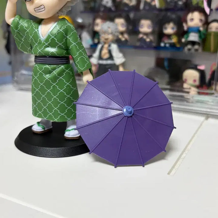 [BUNJANG] Demon Slayer Sanemi Figure with Umbrella / 귀멸의칼날 장마 사네미 (강아지X)