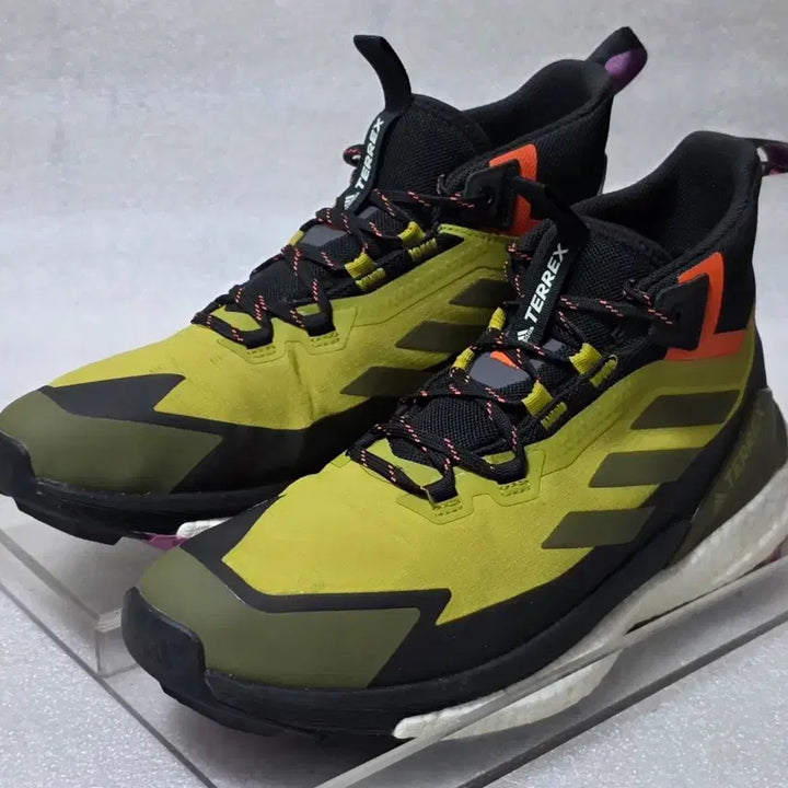 [BUNJANG] Adidas Terrex Free Hiker 2 Gore-Tex Hiking Boots Men&