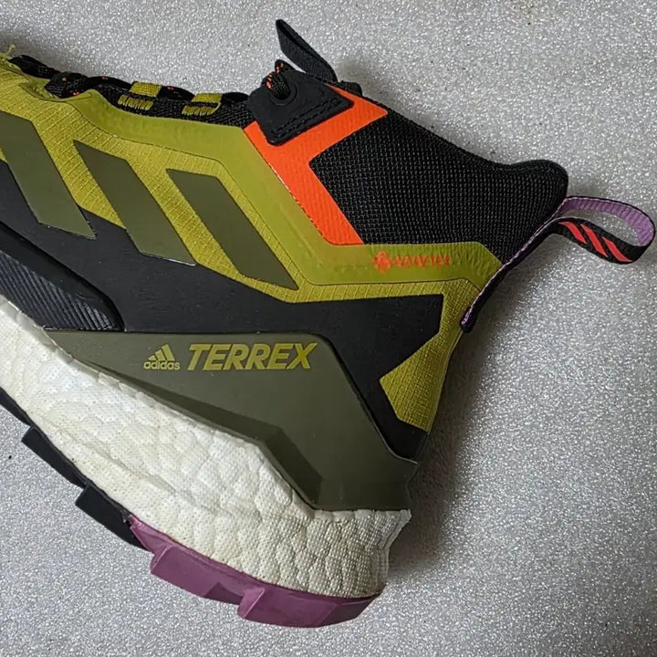 [BUNJANG] Adidas Terrex Free Hiker 2 Gore-Tex Hiking Boots Men&