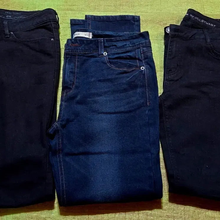 [BUNJANG] Jeans Bundle Set (3 Pairs) / 청바지 3개 세트로 싸게 팔아요