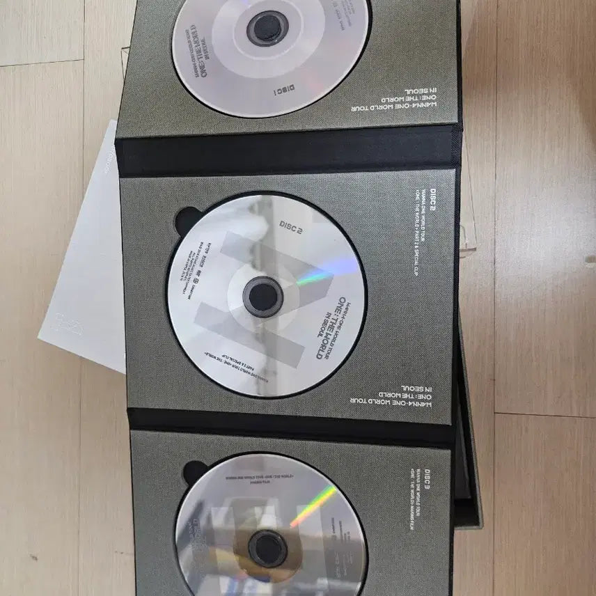 [BUNJANG] Wanna One DVD / 워너원 원더월드 DVD