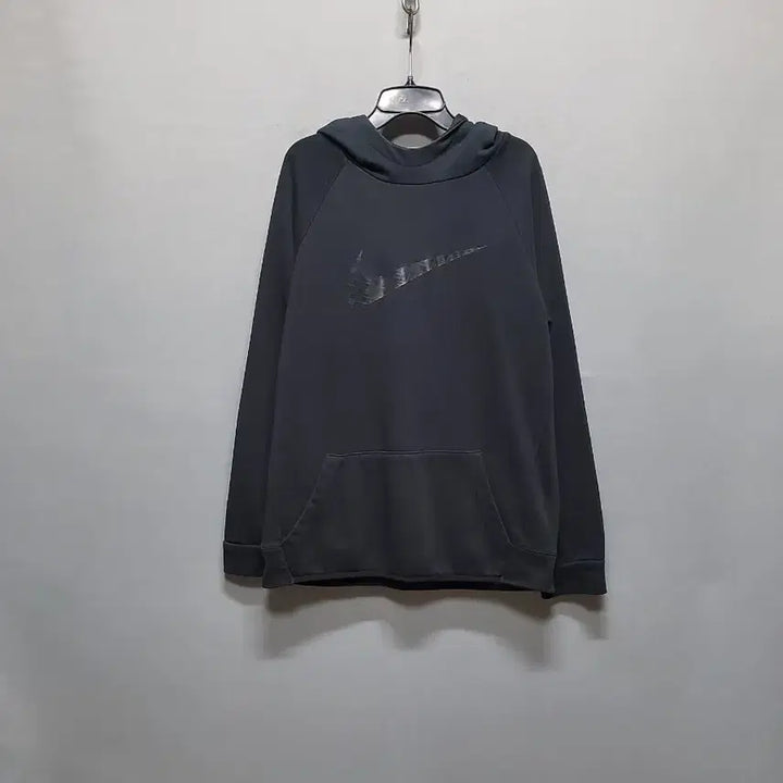 [BUNJANG] Nike Black Swoosh Hoodie / 나이키 블랙 스우시 후드티