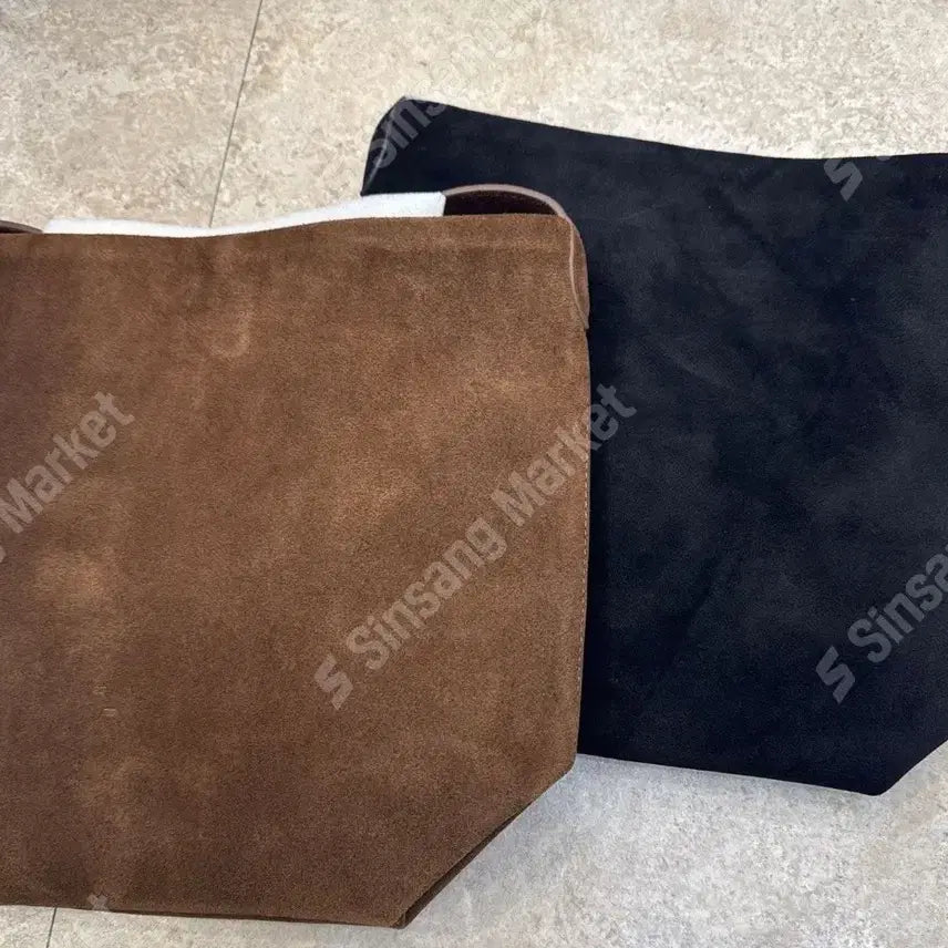 [BUNJANG] Black Suede Tote Bag / 블랙 스웨이드 토트백(새상품)가죽가방.팔로우특가