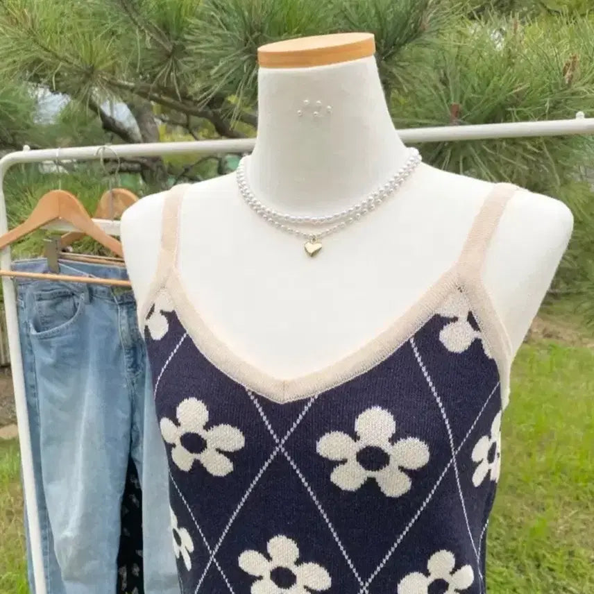 [BUNJANG] Floral Jacquard Bustier Mini Dress / 꽃 플라워 자가드 뷔스티에 끈 나시 민소매 니트 슬림핏 미니 원피스