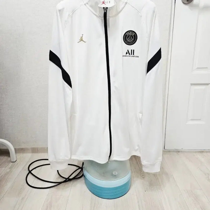 [BUNJANG] Nike Jordan PSG White Track Top Jersey / (100)L우주매물 나이키조던 [PSG] 파리생제르망[화이트]트랙탑져지