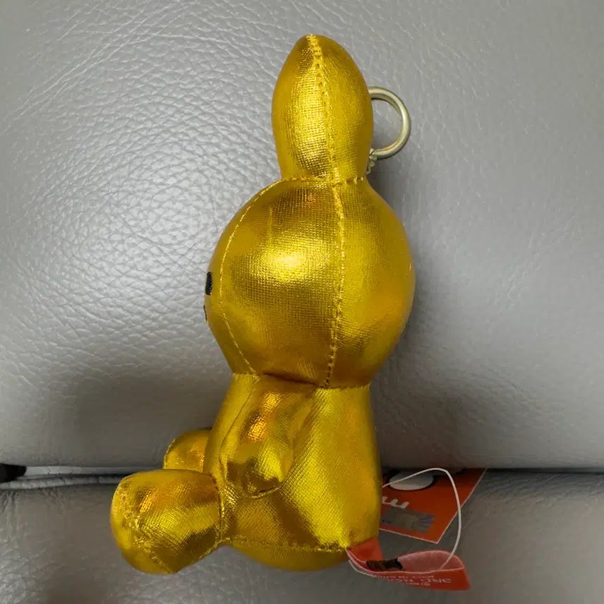 [BUNJANG] Miffy Gold Keyring / 골드 미피 인형 키링 판매합니다!