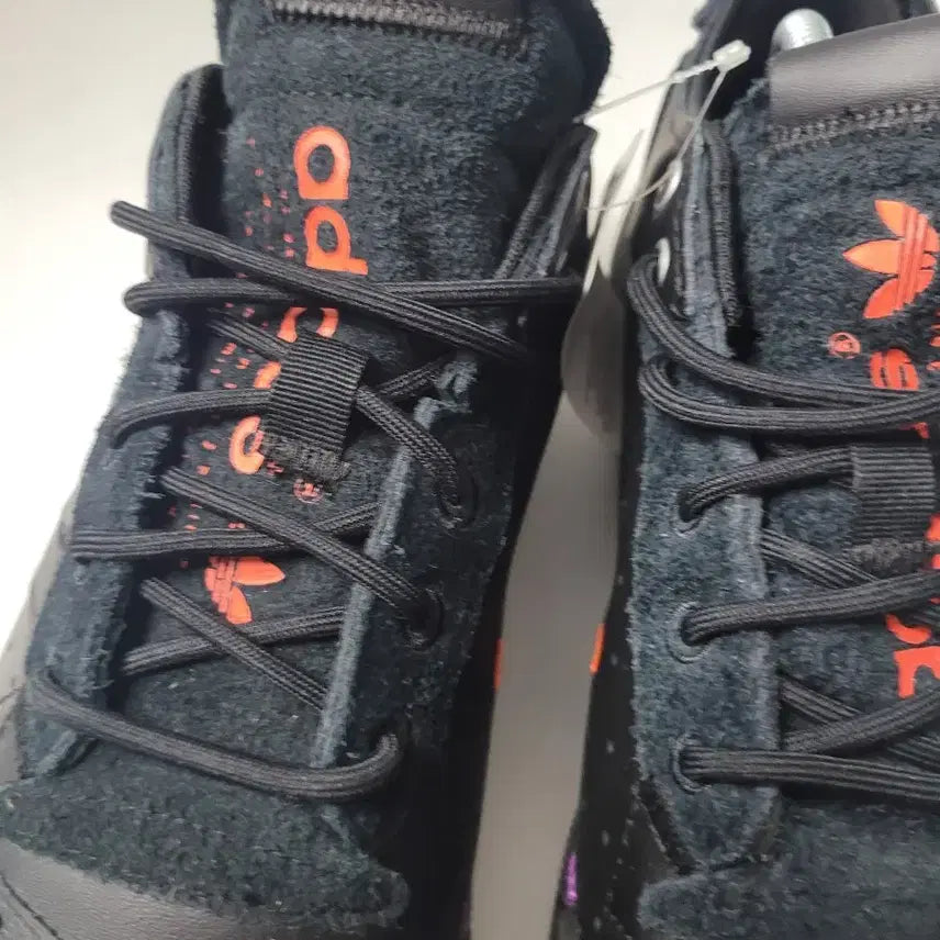 [BUNJANG] Adidas Rivalry Low Black Sneakers / 아디다스 Rivalry 로우 블랙 스니커즈