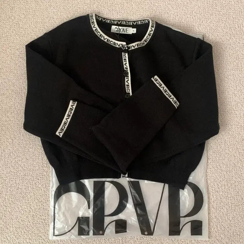 [BUNJANG] Grove Crop Cardigan Black / 그로브 배색 크롭가디건