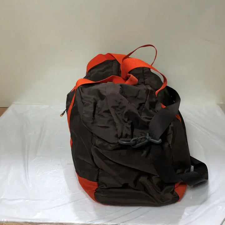 [BUNJANG] Aider Duffel Bag Crossbody / 아이더 더플백 크로스백@9916