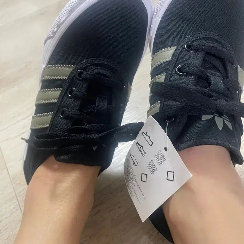 [BUNJANG] Adidas ADI-EASE Black Sneakers / 새상품 아디다스 ADI-EASE 블랙 220 사이즈 225가능