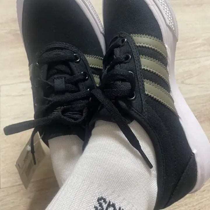 [BUNJANG] Adidas ADI-EASE Black Sneakers / 새상품 아디다스 ADI-EASE 블랙 220 사이즈 225가능
