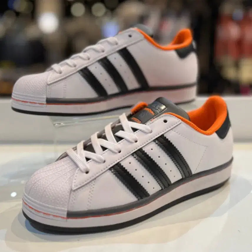 [BUNJANG] Adidas Superstar White Black Orange Sneakers / 새상품 아디다스 슈퍼스타 흰검 오렌지 스니커즈 220사이즈 225가능