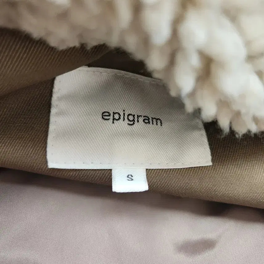 [BUNJANG] Epigram Lightweight Field Jacket S / 21fw 에피그램 경량 야상 패딩 S