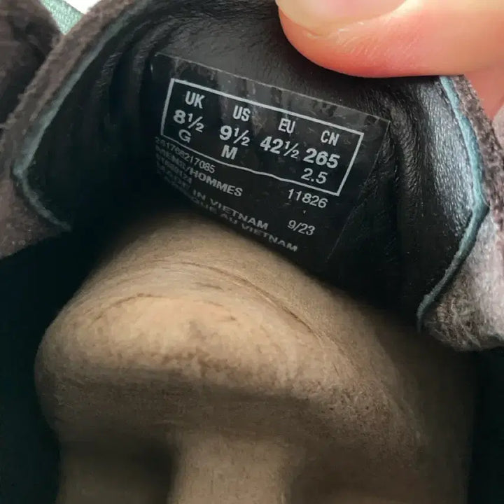 [BUNJANG] Clarks X END X BEAMS Plus Walla Hike GT Shoes / Clarks X END X BEAMS Plus, Walla Hike GT