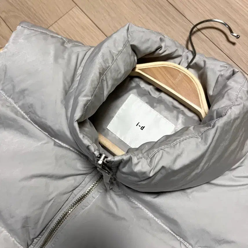 [BUNJANG] JePyeong i-d Goose Down Padded Vest Gray / 제평 아이디 i-d 구스다운 패딩 베스트 조끼 거위털 점퍼 그레이 회색