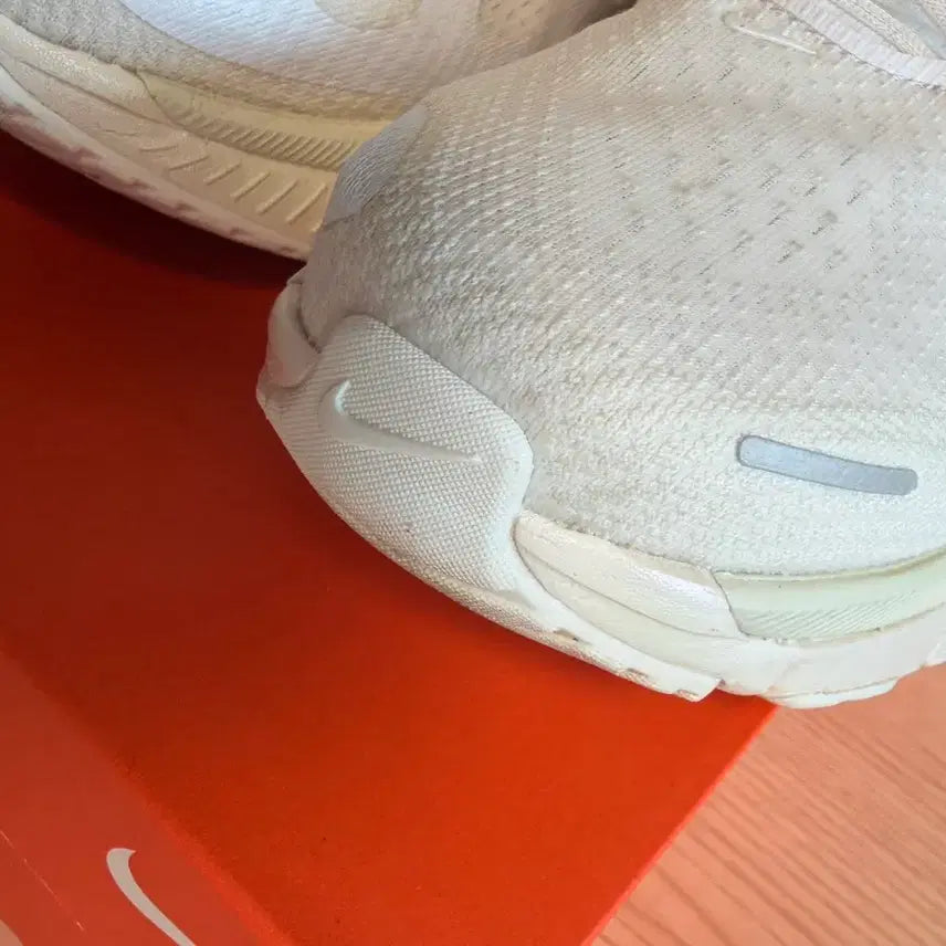 [BUNJANG] Nike Structure Plus Running Shoes / (매장정품)나이키 스트럭쳐 플러스 250