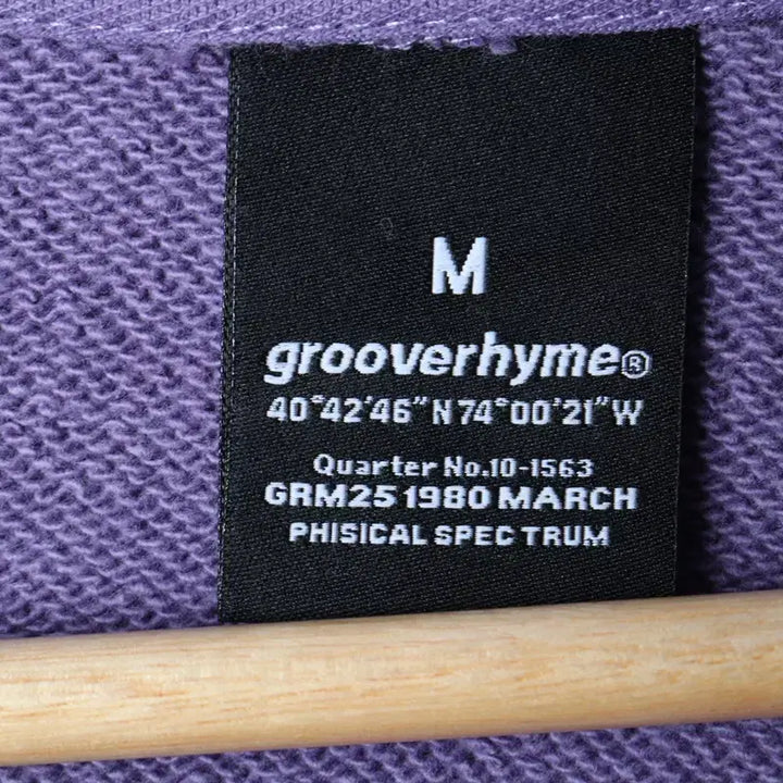 [BUNJANG] Grooverhyme Logo Crewneck Sweatshirt / (M-L) 그루브라임 맨투맨 티셔츠 백로고 퍼플 올드스쿨-17884
