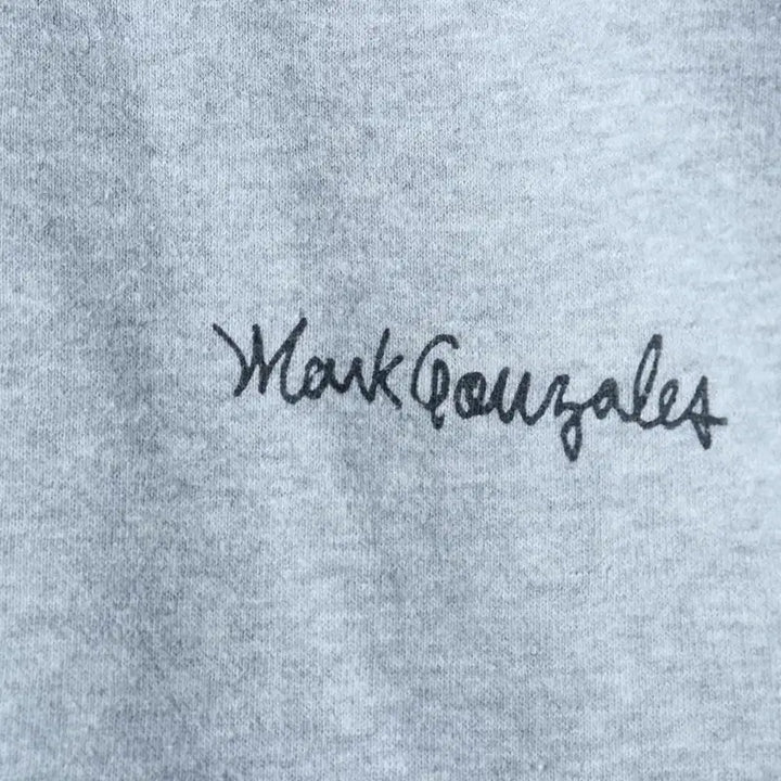 [BUNJANG] Mark Gonzales Small Logo Gray Sweatshirt / (M-XL) 마크곤잘레스 맨투맨 티셔츠 스몰로고 그레이 기모-1789B