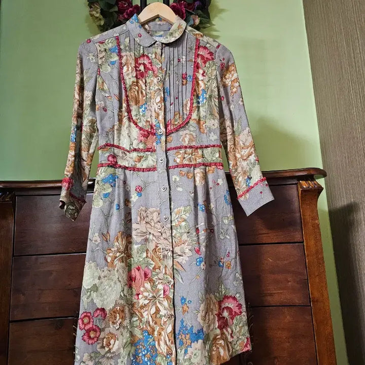 [BUNJANG] Bicollique 100% Wool Floral Dress / 비꼴리끄 울100% 플로럴원피스