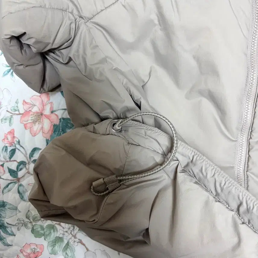 [BUNJANG] Nike ACG Therma-FIT Padded Jacket Beige S / 나이키 ACG 써마 핏 패딩 자켓 베이지 S