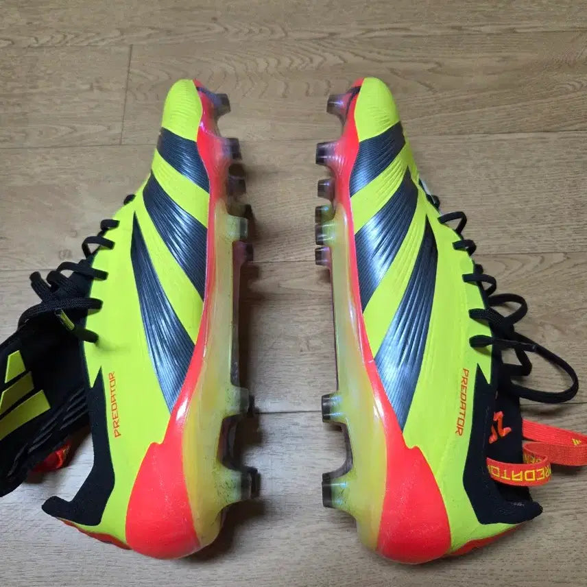 [SOLD OUT] 프레데터24 엘리트 fg 270 팜