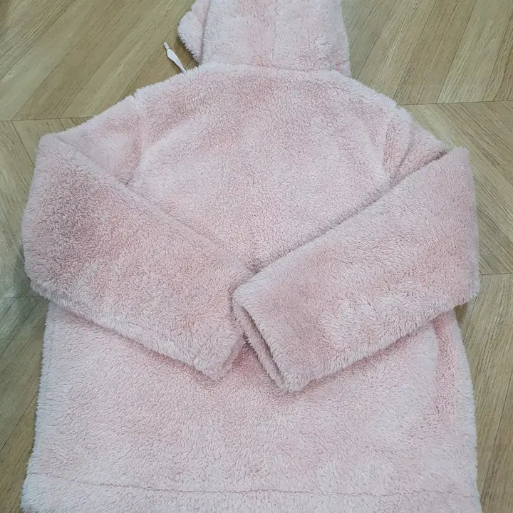 [SOLD OUT] 게스 핑크 뽀글이 후드집업