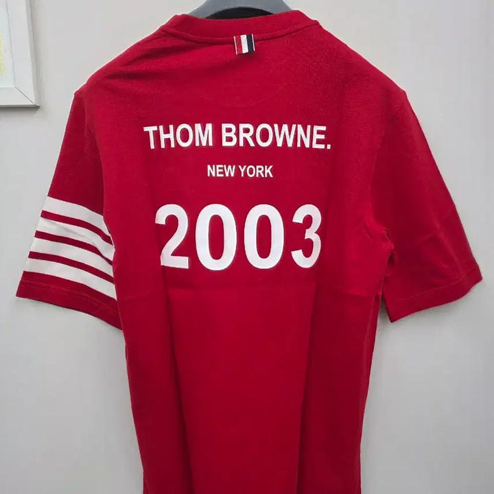 [BUNJANG] Thom Browne Four-Bar Short Sleeve T-shirt Red / 한정판 톰브라운 사선 완장 반팔 티셔츠 레드