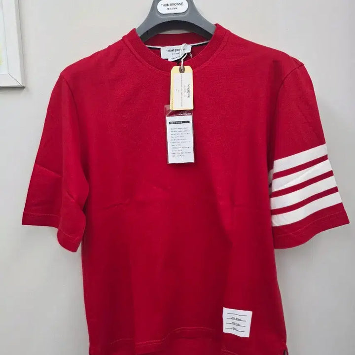 [BUNJANG] Thom Browne Four-Bar Short Sleeve T-shirt Red / 한정판 톰브라운 사선 완장 반팔 티셔츠 레드