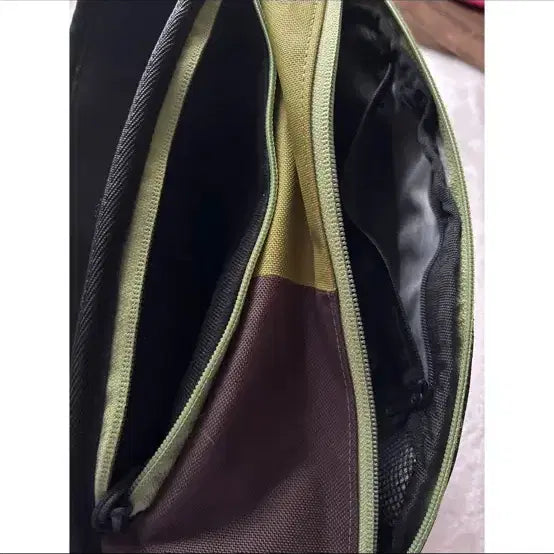 [BUNJANG] Sherpani Sling Bag / Sherpani boulder colorado slingbag