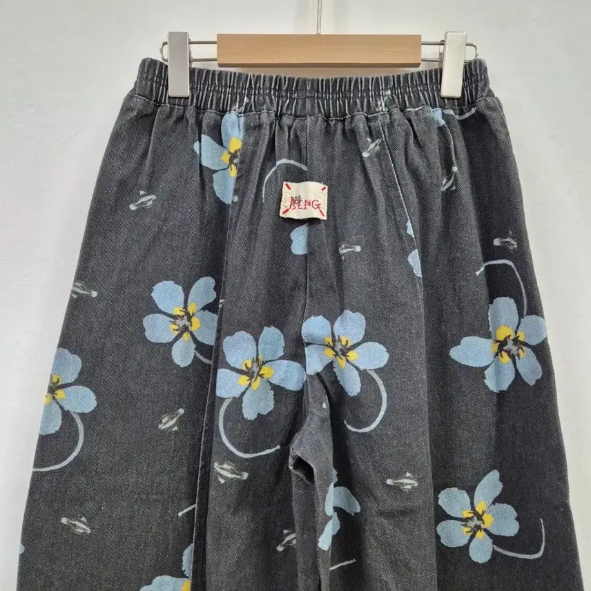 [BUNJANG] Floral Pattern Wide Denim Pants / 플라워 패턴 와이드 데님 팬츠