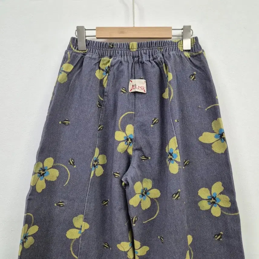 [BUNJANG] Floral Pattern Wide Denim Pants / 플라워 패턴 와이드 데님 팬츠