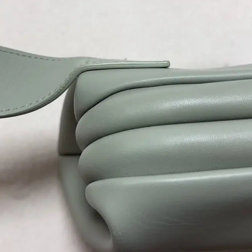 [BUNJANG] OSOÏ Mini Brot Mint Handbag / 오소이 미니브로트 민트